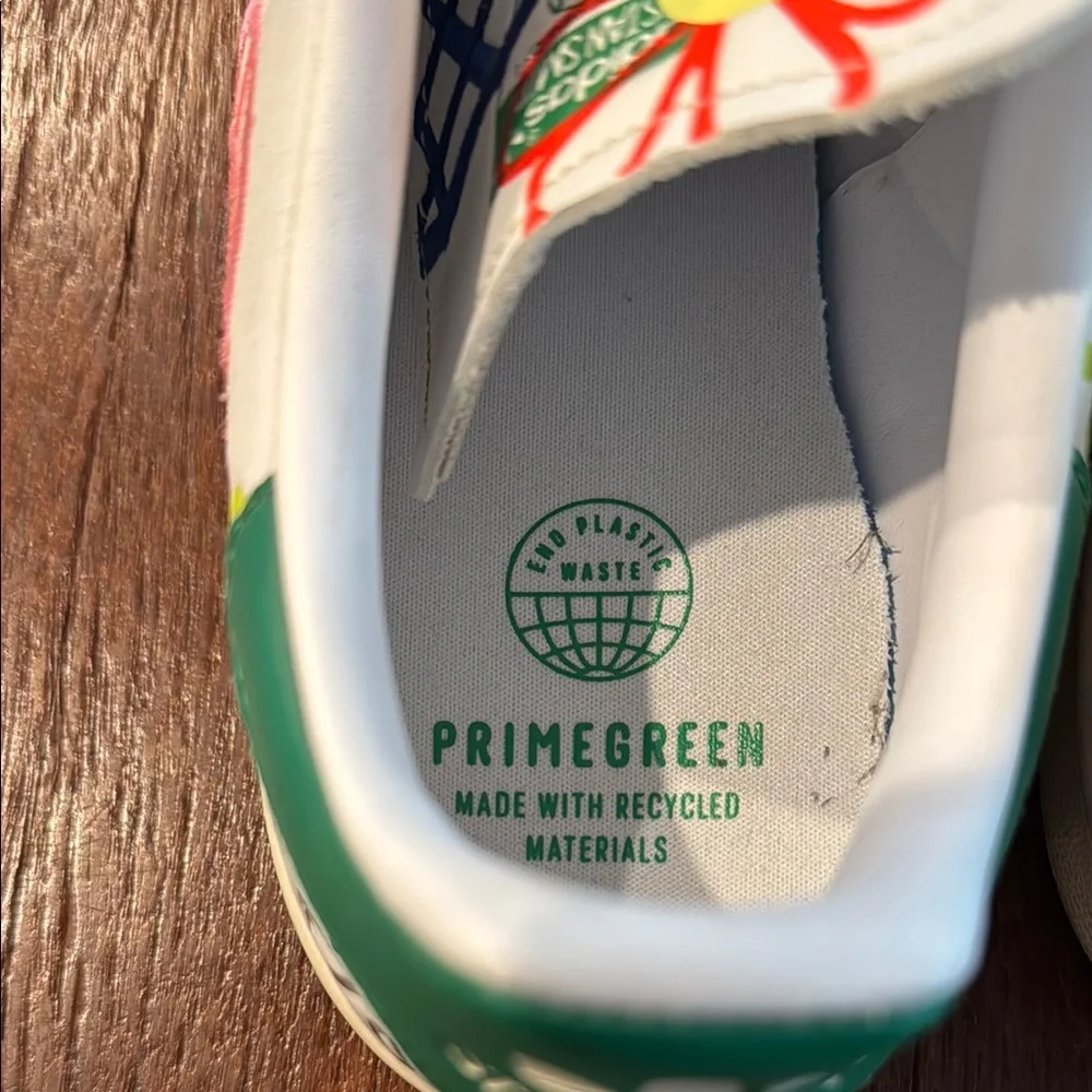 Adidas Stan Smith White Sneakers with Green Accents - Picture 4 of 5